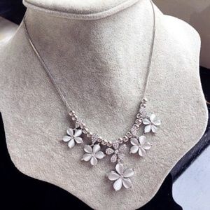 Gorgina Big Crystal White Flowers Charm Necklace